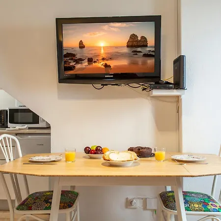 A41 - Olive Tree Street 1 Bed Apartment