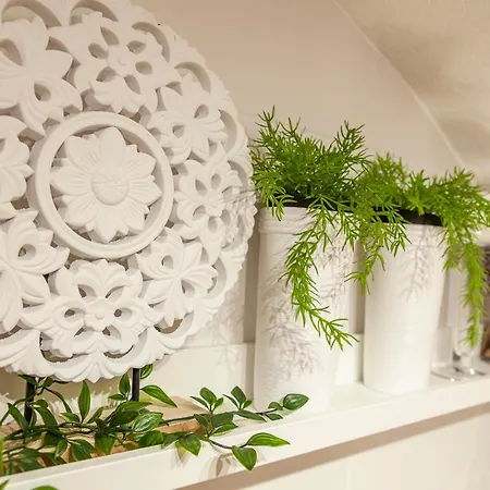 A41 - Olive Tree Street 1 Bed * Lagos